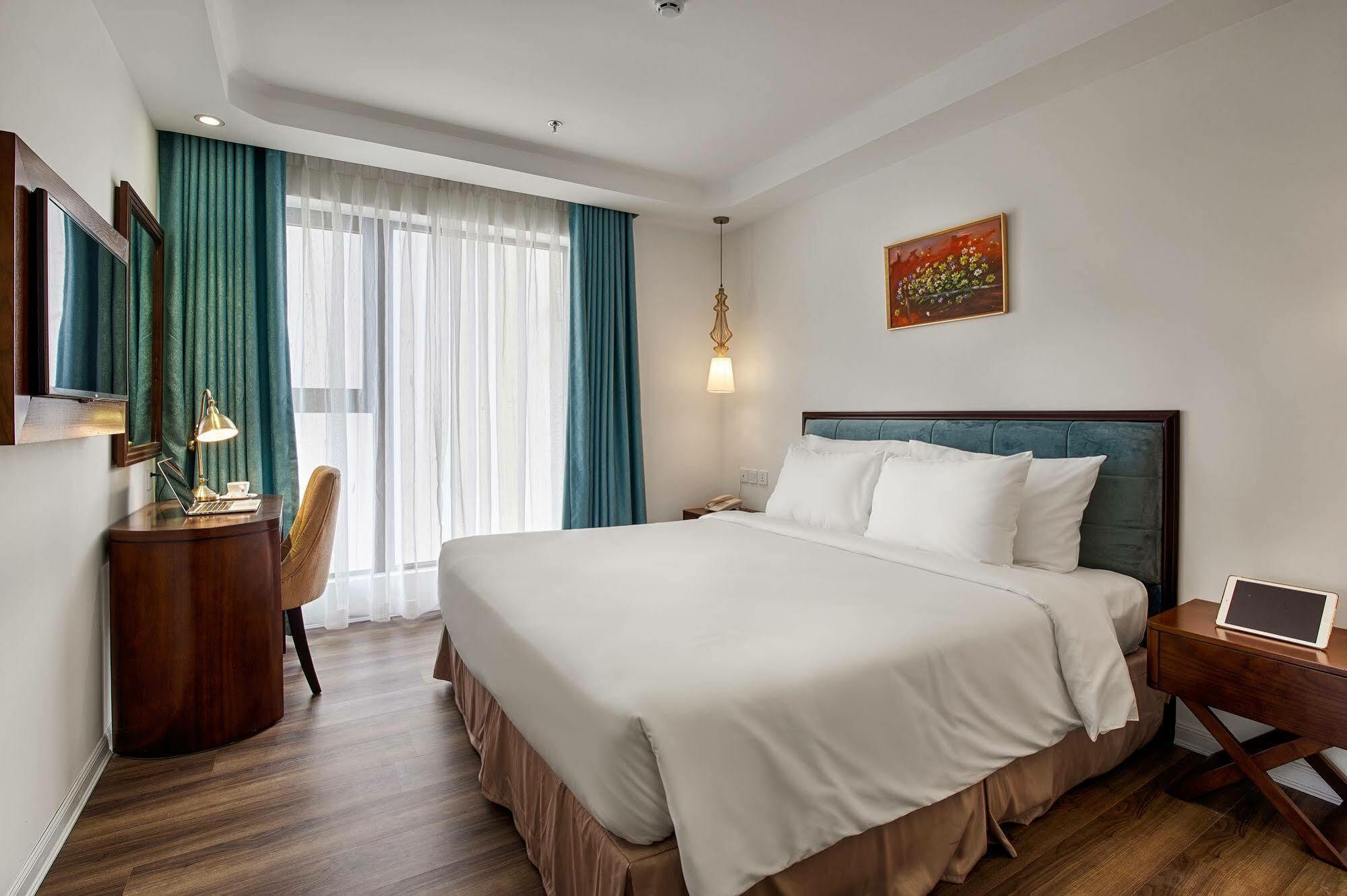 Adaline Hotel And Suite Đà Nẵng Exterior foto
